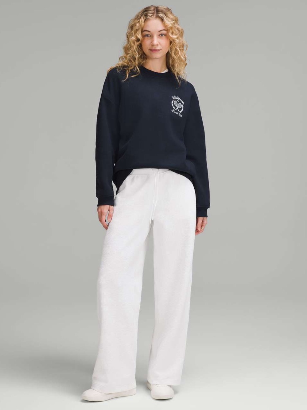Lululemon Heavyweight Fleece Pullover *Tennis Club
True Navy/White/Firecracker - Picture 5 of 7